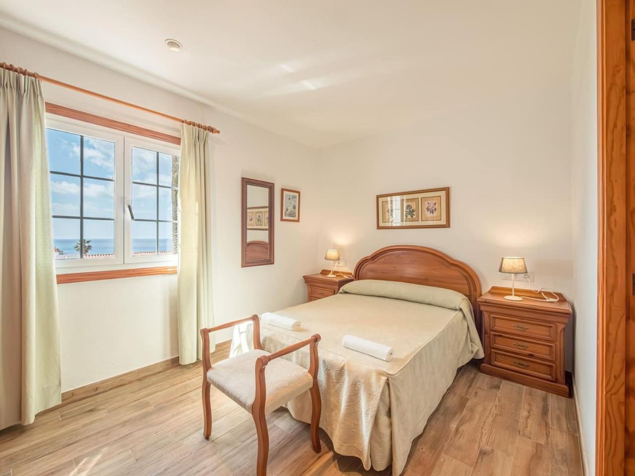 Villa Sur Binisafua Экстерьер фото