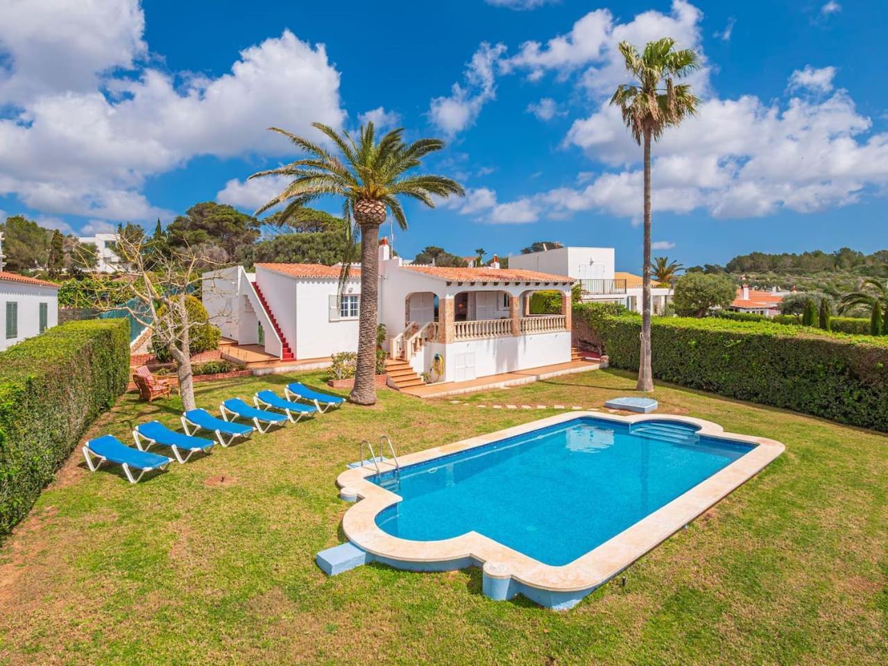 Villa Sur Binisafua Экстерьер фото