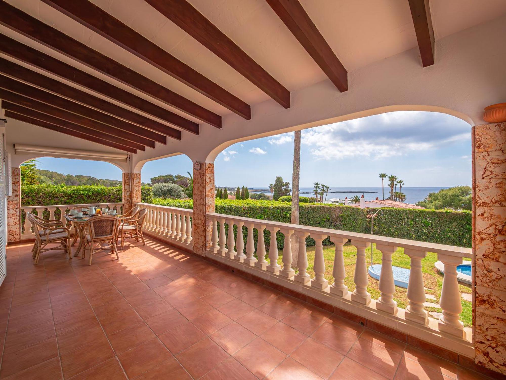 Villa Sur Binisafua Экстерьер фото
